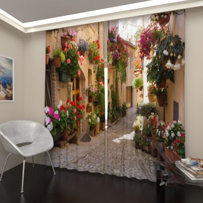 Узкая улочка